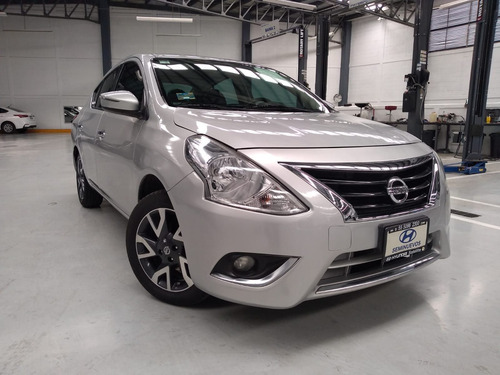 Imagen 1 de 15 de Nissan Versa 2017 1.6 Exclusive Navi At