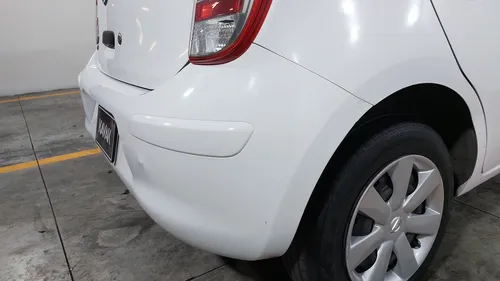 Nissan March 1.6 ACTIVE ABS