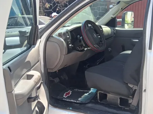 Chevrolet 3500 Modelo 2011 Solo Funciona Con Gas Lp