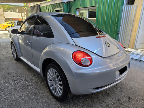 Volkswagen New Beetle 2.0 Advance