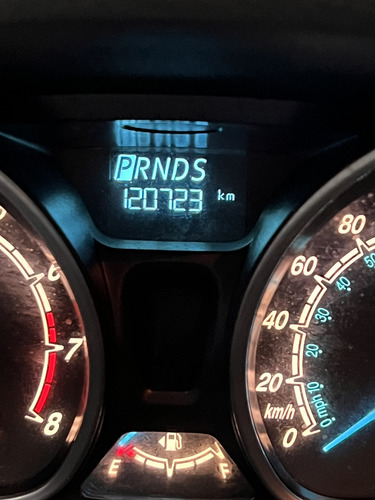 Ford Fiesta Kinetic 1.6 Titanium Powershift 120cv