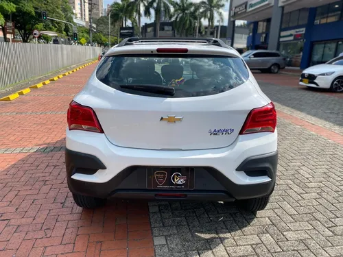 Chevrolet Onix Activ 1.4 LTZ mecanico