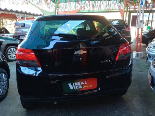 Imagem 5 de 13 de Chevrolet Onix 1.4 Mpfi Lt 8v Flex 4p Manual
