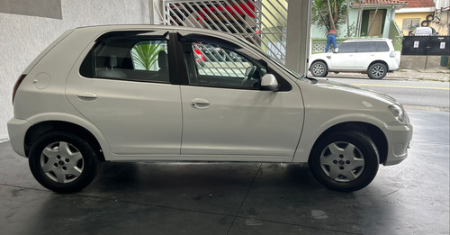 Chevrolet Celta Celta LT 1.0 (Flex)