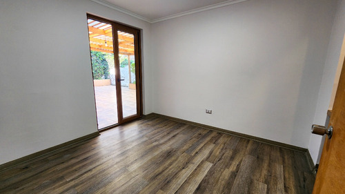 Casa Excelente Estado 2d+2b Cerca Metro Fdo .castillo 41126