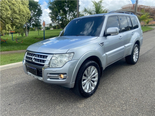 Mitsubishi Pajero Full 3.2 HPE 4X4 16V TURBO INTERCOOLER DIESEL 4P AUTOMÁTICO