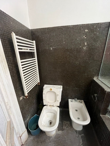 Oportunidad Piso Ph A Refaccionar Balcon 2 X Escaleras **ideal Inversor**