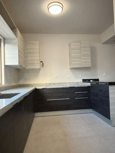 Nueva Y Moderna Casa En Venta En Rivello