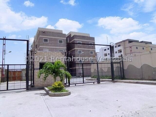 Imagen 2 de 19 de Aa Espectacular Apartamento En Venta En Urbanizacion La Cienaga Maracay #1 22-8120