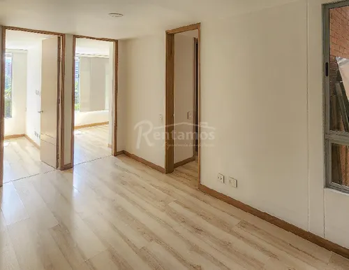Apartamento En Venta En Benedictinos. Cod V776148
