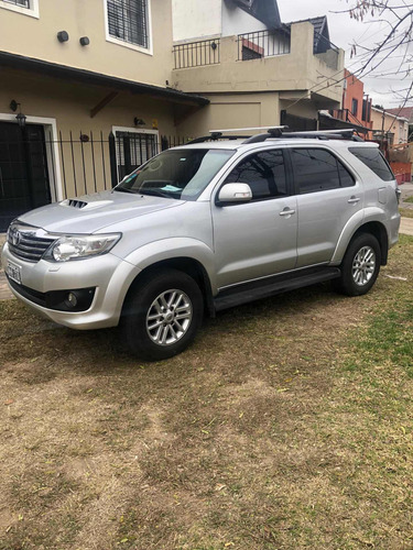 Imagen 10 de 10 de Toyota Sw4 2013 3.0 Srv Cuero I 171cv 4x4 4at