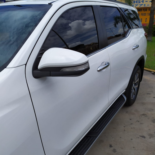 Hilux Sw4 7 Lugares 2017