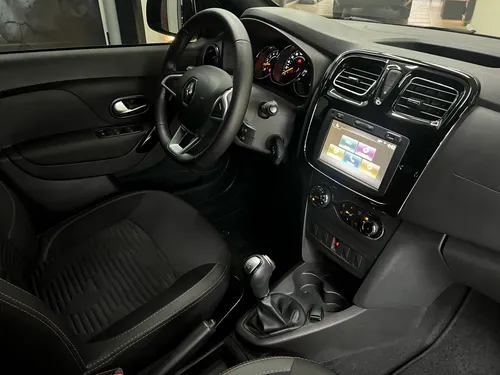 Renault Stepway 1.6 Dynamique / Intens Automática