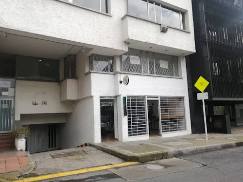 Apartaestudio En Arriendo Las Aguas 172-1628