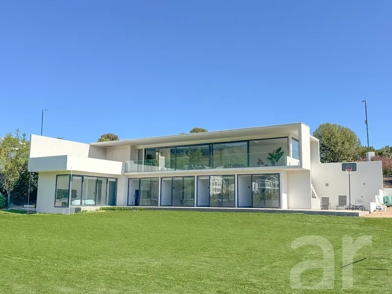 Imagen 2 de 25 de Marbella, Maravillosa Casa Familiar Con Vista Panorámica