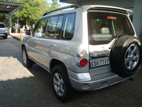Mitsubishi Pajero Tr4 2.0 4x4 16v 140cv Flex 4p Automático