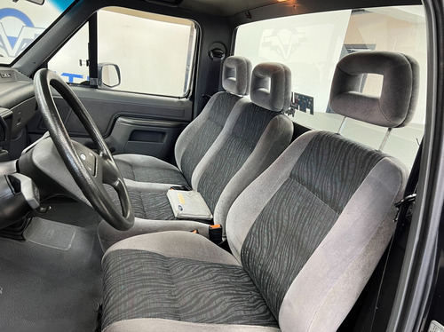 Ford F-1000 4.9 I Xl 4x2 Cs