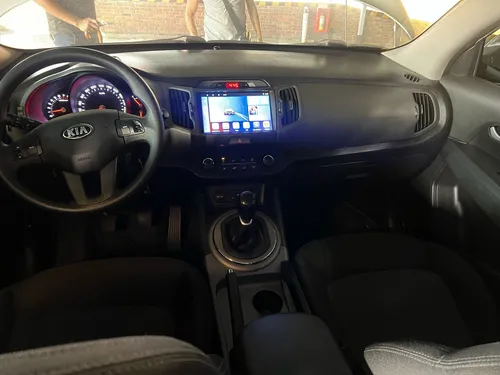 Kia Sportage 2.0 Revolution 158 hp