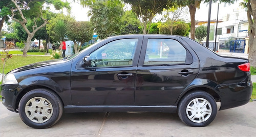 Imagen 1 de 8 de Fiat Siena Negro 2016 1.4 Mecánico Aire Acondicionado