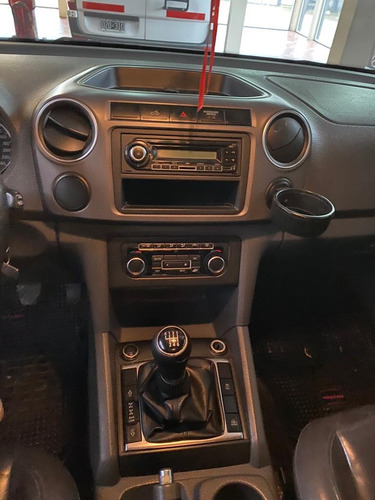 Imagen 10 de 11 de Volkswagen Amarok 2.0 Cd Tdi 180cv 4x4 Highline Pack Manual