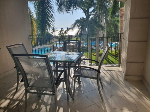 Imagen 1 de 8 de Departamento En Renta, Ubicado En Condominio Porto Fino, Marina Vallarta