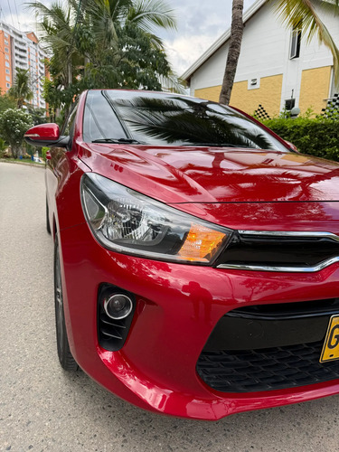 Kia Rio 1.4 Vibrant Hb At