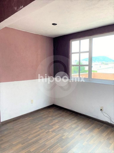 Casa En Renta En Cacalomacan Centro