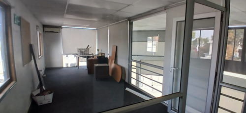 Excelente Local Comercial 654 M2 En Privilegiada Esquina