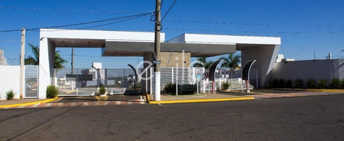 Casa À Venda Em Saúde - Ca008897