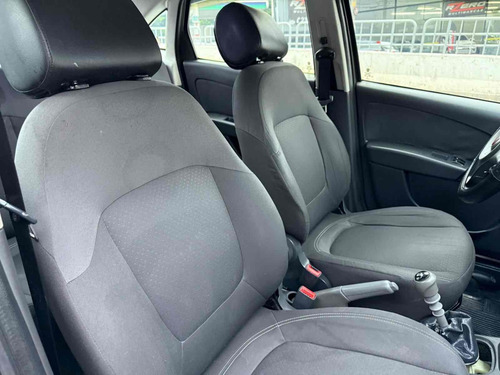 Fiat Grand Siena 1.4 MPI ATTRACTIVE 8V FLEX 4P MANUAL