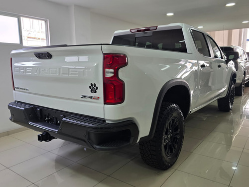 Chevrolet Cheyenne 6.2 Doble Cab Zr2 4X4 At