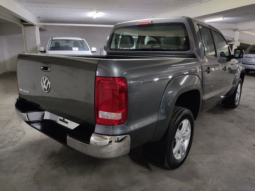 Imagen 3 de 15 de Volkswagen Amarok 2.0 Cd Tdi 180cv 4x2 Highline Mt 2021