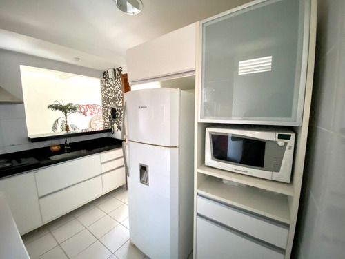 Imagem 18 de 21 de Murano Imobiliária Vende Excelente Apartamento Mobiliado Na Praia Da Costa, Vila Velha - Es. - 3536
