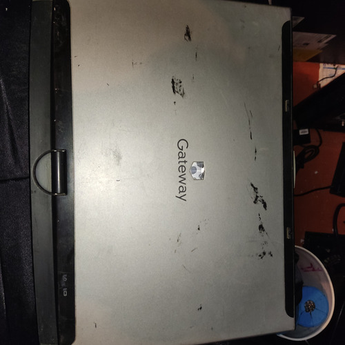 Laptop Gateway Ta6 Se Vende Por Partes Pregunta Lo Que Neces