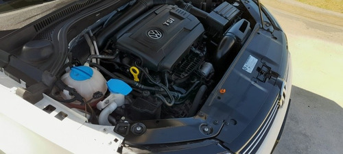 Imagen 11 de 21 de Volkswagen Vento 2014 2.0 Sportline Tsi 200cv Bi-xenon Dsg