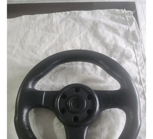 Volante Deportivo Universal 31cm Negro 3 Rayos Semicircular