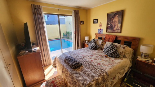 Casa En Venta De 3 Dorm. En Puente Alto