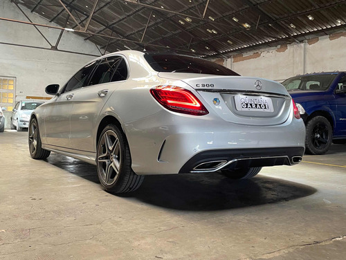 Mercedes-Benz Clase C 2.0 C300 Coupe 258cv Sedan