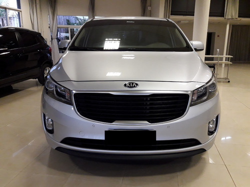 Kia Carnival Premium - 2018 - 18.000km!!!
