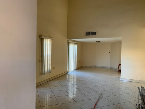 Imagen 3 de 18 de Casa En Venta Delicias (frac. Las Huertas)