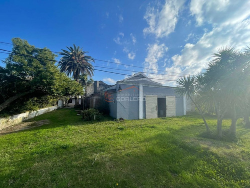 Imagen 2 de 10 de Venta De Casa Y Amplio Local En La Coronilla, Rocha