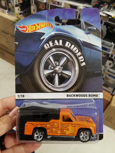 Hot Wheels Real Riders Backwoods Bomb 1:64 Naranja Flamas