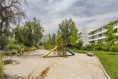 Departamento En Venta De 2 Dorm. En San Carlos De Apoquindo