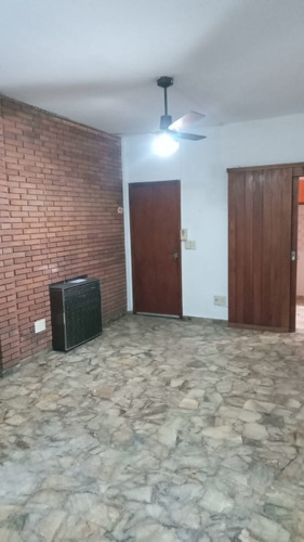 Departamento Tipo Casa En Alquiler En Bernal Oeste
