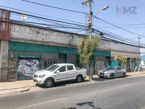 Imagen 3 de 5 de Local Comercial En Venta En Santiago