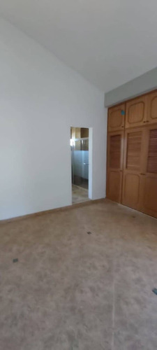 Imagen 9 de 14 de 137028 Gabriela Piñango 0424-4607788 Alquiler Casa Colinas Guataparo