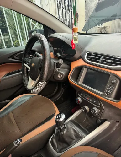 Chevrolet Ónix Activ