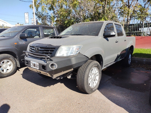 Toyota Hilux 4x4 Srv 3.0 Mt