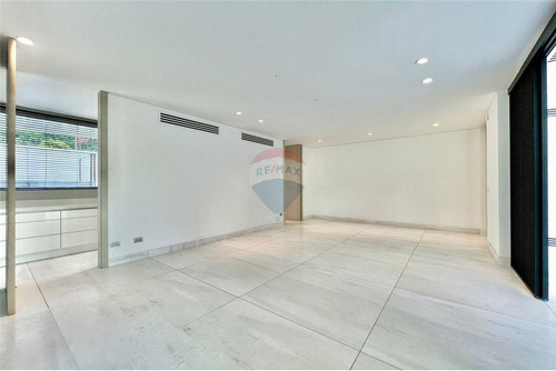Exclusivo Dúplex Con Jardín, Piscina En San Damián