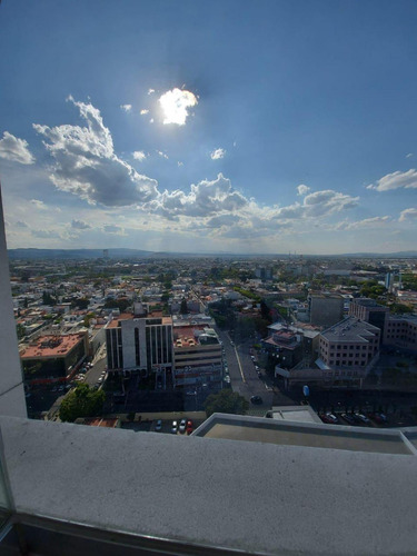 Consultorio En Venta En Tec100, Torre 3, Centro Querétaro